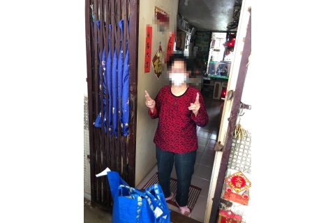 派發食物及日用包2